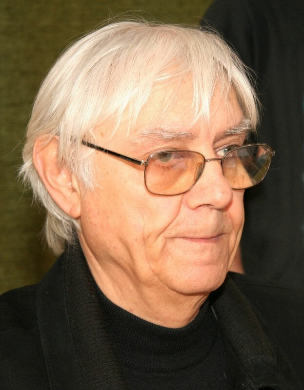 а ты точно продюсер, а ты точно, а ты точно мем, мем а ты точно, мем девушка снимает трусы, девушка снимает трусы, девушка снимает трусы картинка, девушка снимает трусы рисунок, девушка снимает трусы шаблон, девушка снимает трусы шаблон мема, а ты точно шаблон мема, девушка снимает трусики, девушка снимает трусики картинка, эротика, эротические комиксы, эротический комикс, Milo Manara, мило манара