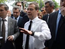 Денег нет но вы держитесь