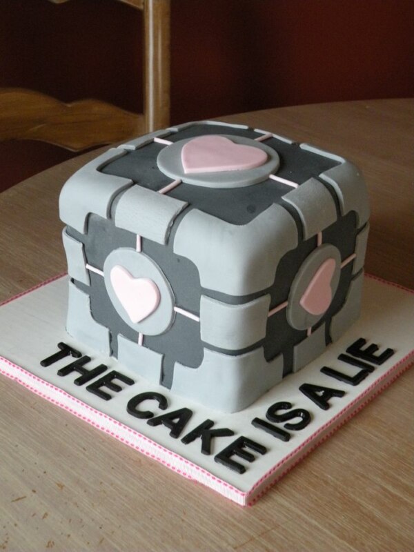 c8aefbad5df93e51017bdee59d36d0e9--portal-cake-the-portal