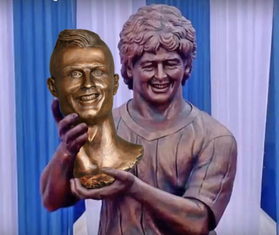 статуя марадоне