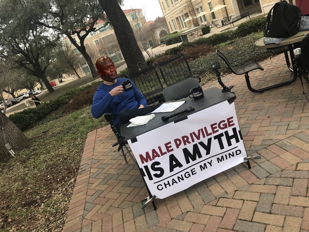 переубеди меня мем