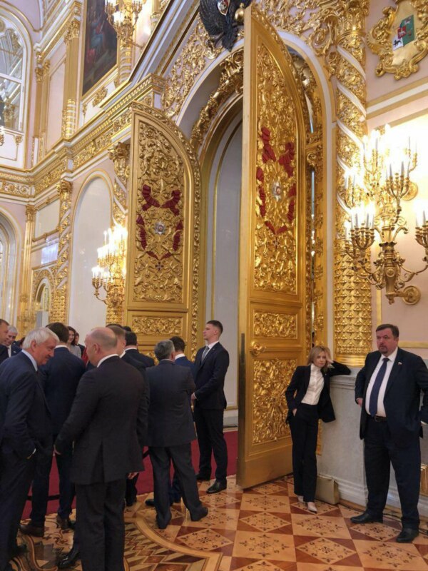 Скучающая Поклонская