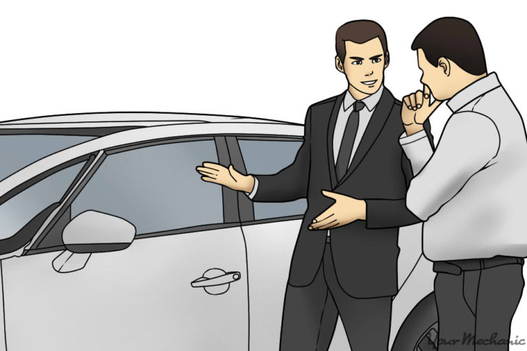 Продавец автомобилей