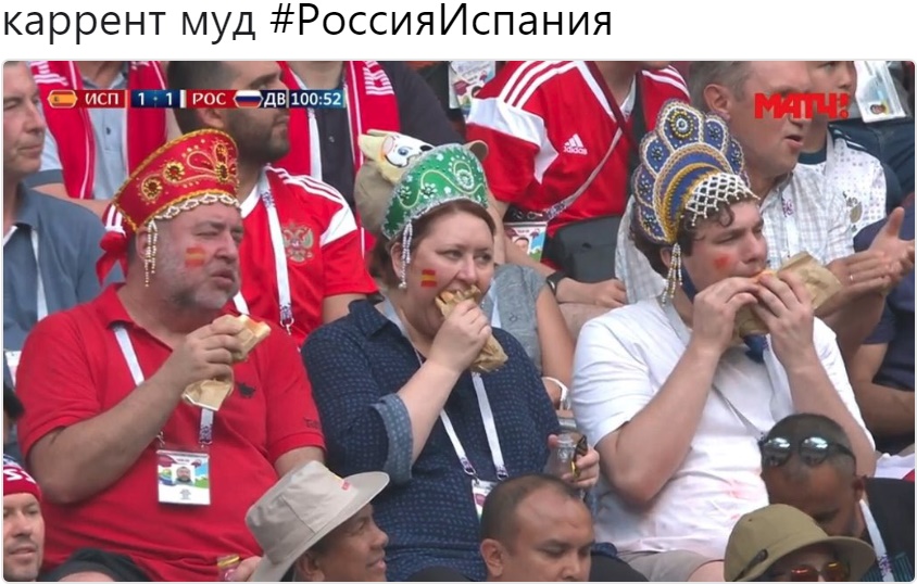 Болельщики в кокошниках