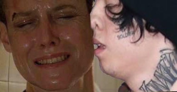 Lil Xan целует Noah Cyrus