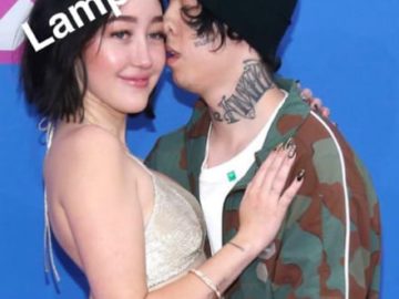 Lil Xan целует Noah Cyrus