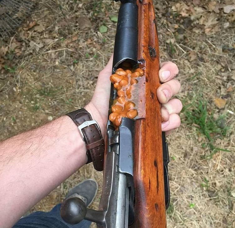 Бобы в странных местах Бобы в странных местах