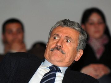 Massimo d alema original