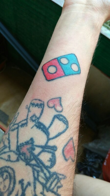 Татуировки Domino's Татуировки Domino's