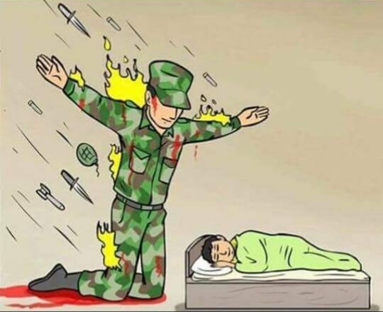 Мем где солдат защищает ребенка Мем где солдат защищает ребенка