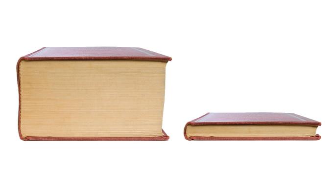 Мем с толстой и тонкой книгой Мем с толстой и тонкой книгой