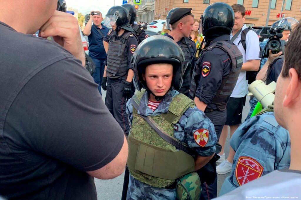 Маленький сотрудник Росгвардии