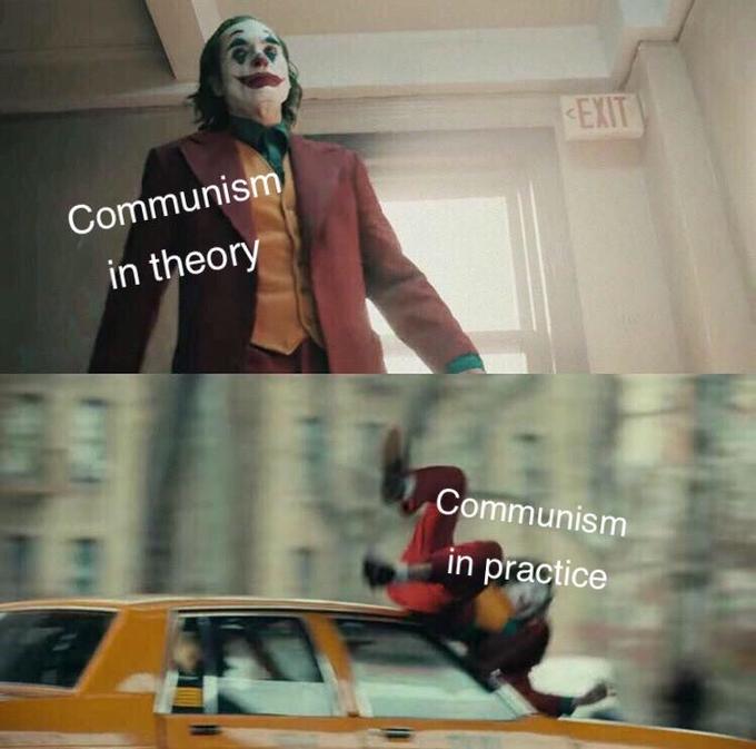 Джокера сбивает машина мем