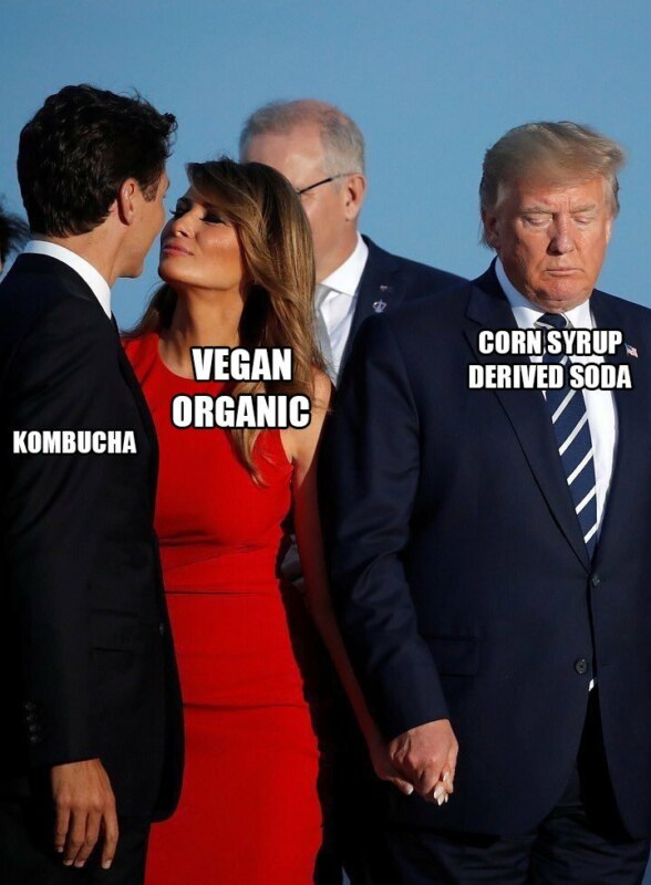 Мелания Трамп целует Джастина Трюдо