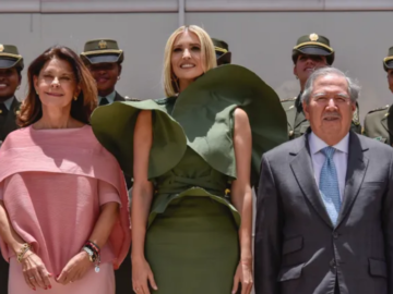 Иванка Трамп в нелепом платье