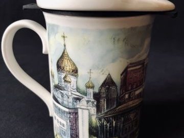 Кепка Лужкова