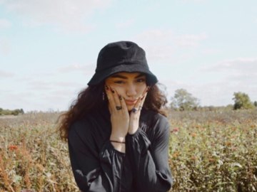 авани грег