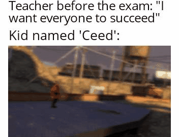 Солдат из team fortress 2 улыбается