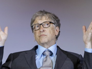 Билл Гейтс прокомментировал теорию о чипировании