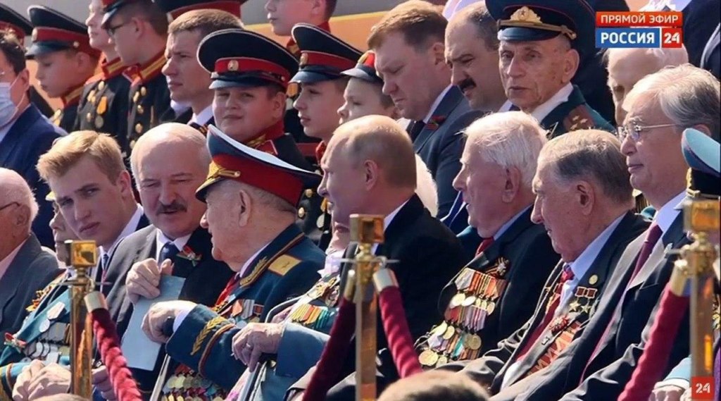  Коля Лукашенко на параде