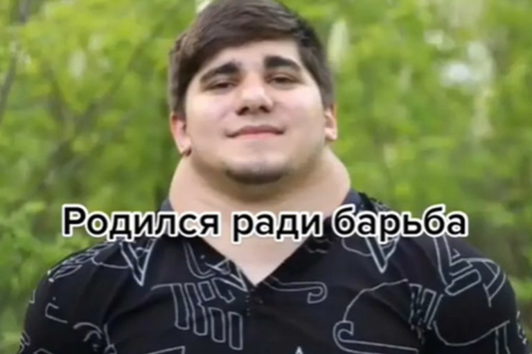 родился ради борьба мем