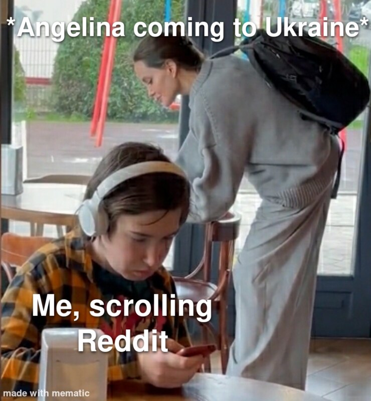 Анджелина Джоли во Львове