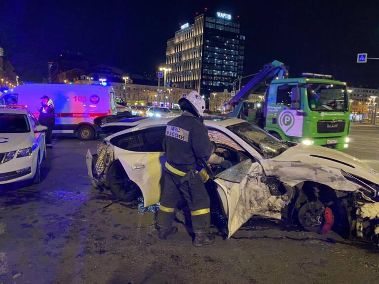 некоглай попал в аварию некоглай попал в аварию
