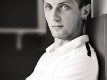 Александр Зубарев
